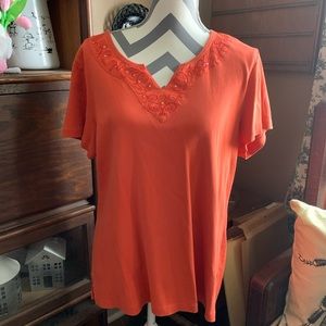 EUC Karen Scott tee size XL